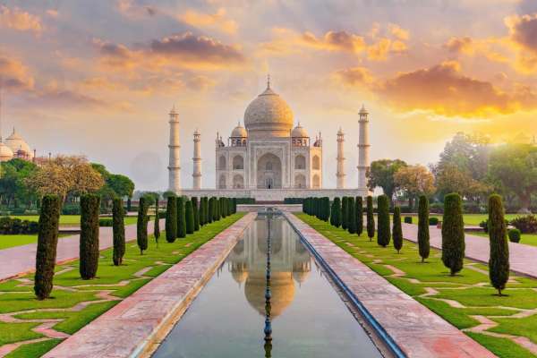 Romance In Agra With LGBTQ Honeymoon, Romance In Agra With LGBTQ Honeymoon,